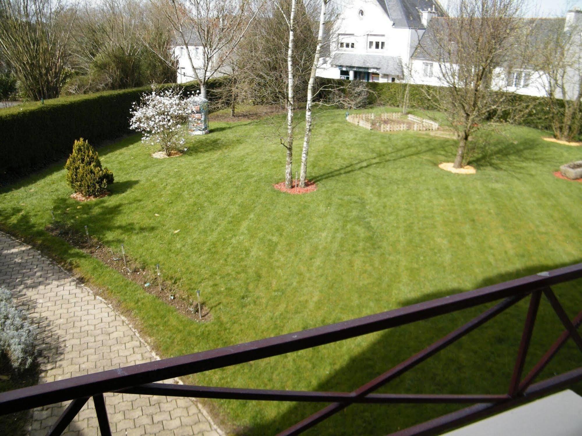 Auberge Saint Thegonnec Eksteriør bilde