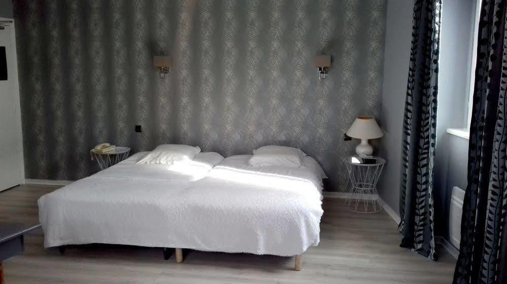 Auberge Saint Thegonnec Eksteriør bilde
